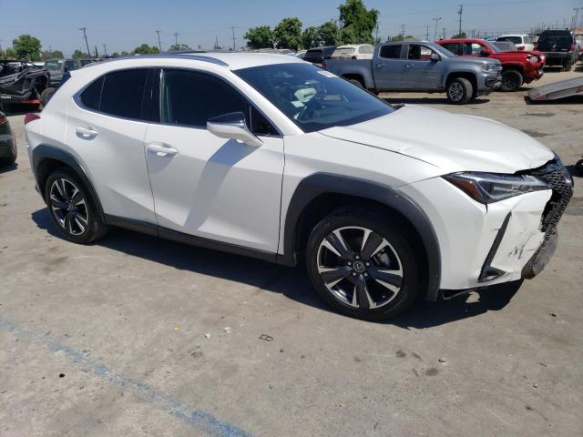 JTHX3JBH6M2042048 - 2021 LEXUS UX 200 WHITE photo 4