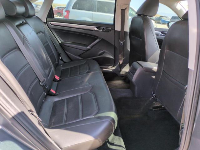 1VWDT7A39HC043060 - 2017 VOLKSWAGEN PASSAT R-LINE Boz foto 10