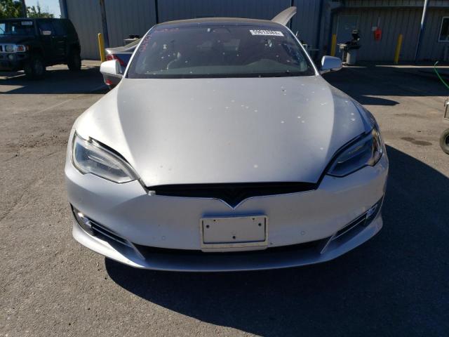 5YJSA1E25JF281706 - 2018 TESLA MODEL S Gümüş foto 5
