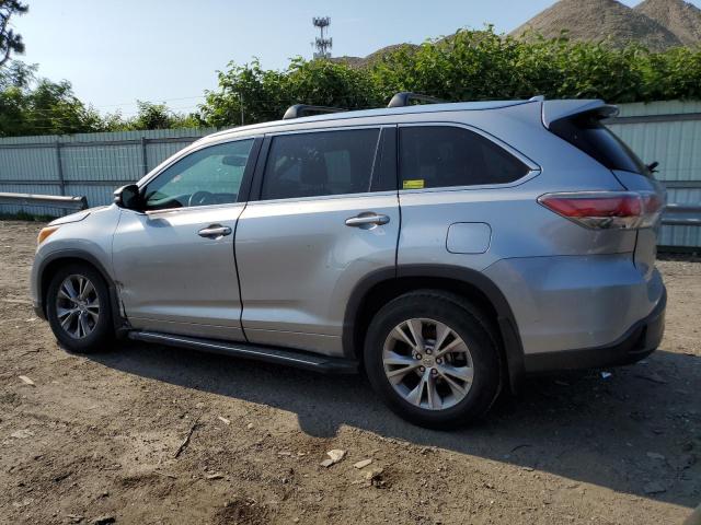 5TDJKRFH3FS114077 - 2015 TOYOTA HIGHLANDER XLE SILVER photo 2
