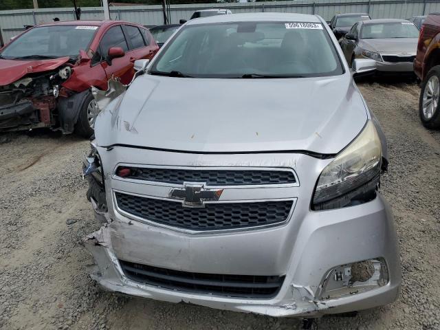 1G11D5RR9DF106949 - 2013 CHEVROLET MALIBU 1LT SILVER photo 5