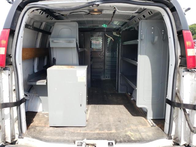 1GCWGFCB9E1129927 - 2014 CHEVROLET EXPRESS G2 WHITE photo 10