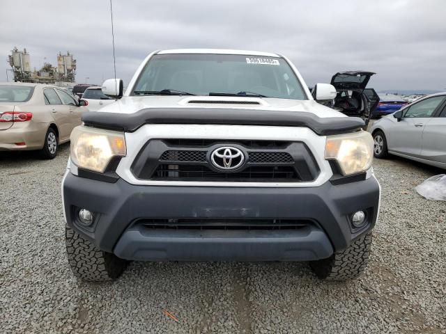 3TMJU4GNXFM193555 - 2015 TOYOTA TACOMA DOUBLE CAB PRERUNNER WHITE photo 5