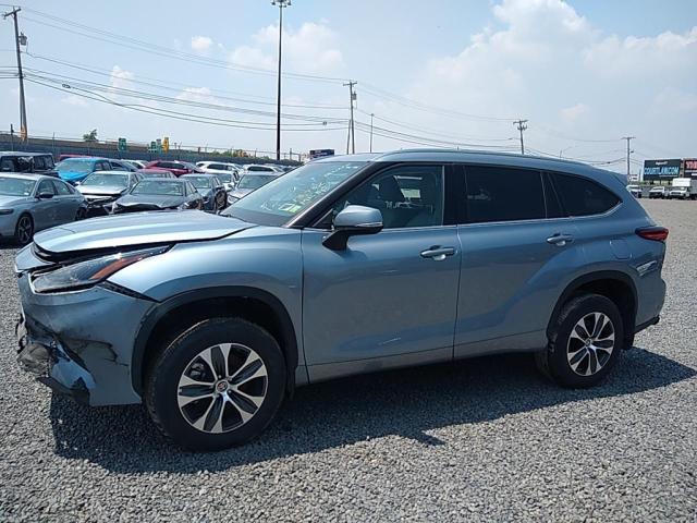 5TDGZRBH1MS117553 - 2021 TOYOTA HIGHLANDER XLE Mavi foto 1