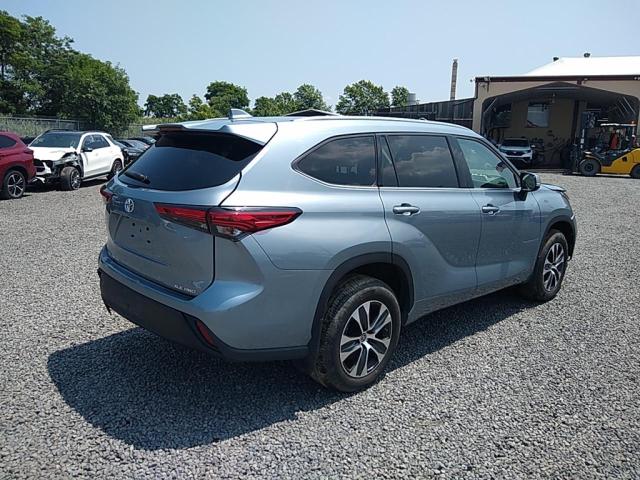 5TDGZRBH1MS117553 - 2021 TOYOTA HIGHLANDER XLE Mavi foto 3