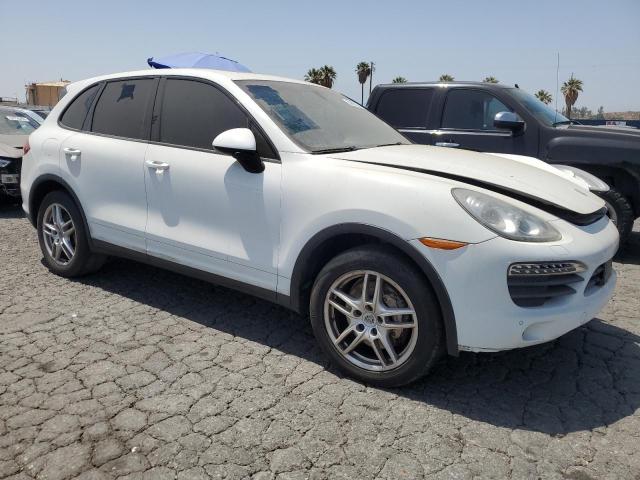 WP1AB2A28DLA84825 - 2013 PORSCHE CAYENNE S WHITE photo 4