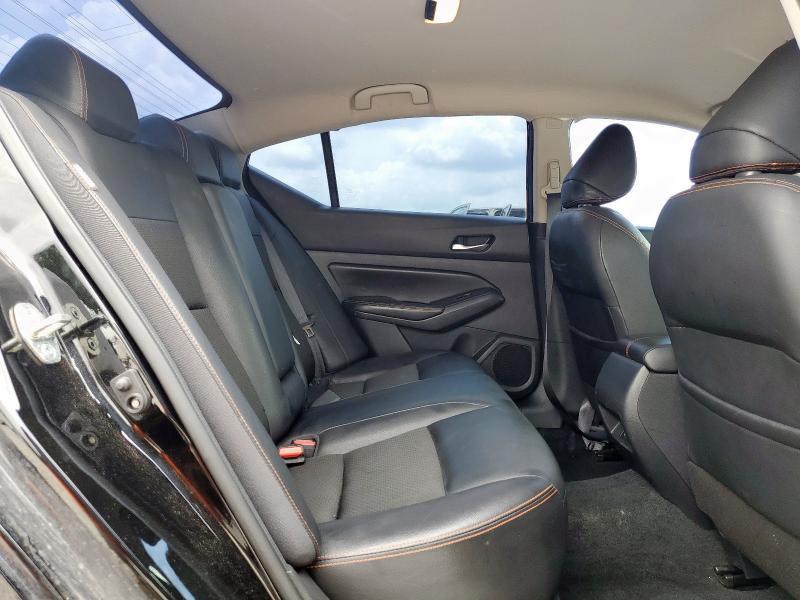 1N4BL4CV7KC216031 - 2019 NISSAN ALTIMA SR შავი ფოტო 10