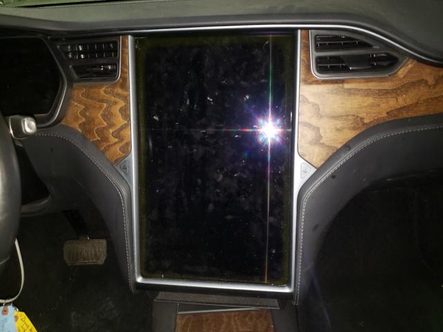 5YJXCAE24JF141386 - 2018 TESLA MODEL X შავი ფოტო 9