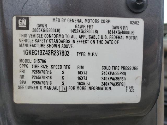 1GKEC13Z42R237803 - 2002 GMC YUKON GRAY photo 13