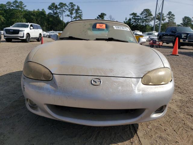 JM1NB353510205710 - 2001 MAZDA MX-5 MIATA BASE SILVER photo 5