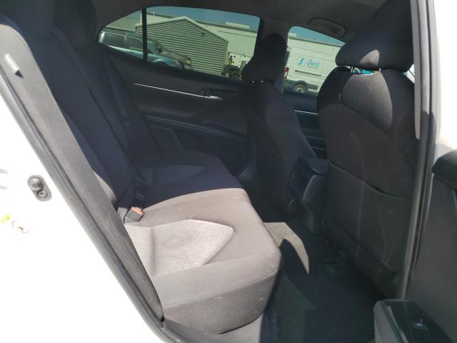 JTNB11HK8J3070987 - 2018 TOYOTA CAMRY L Ақ фото 10