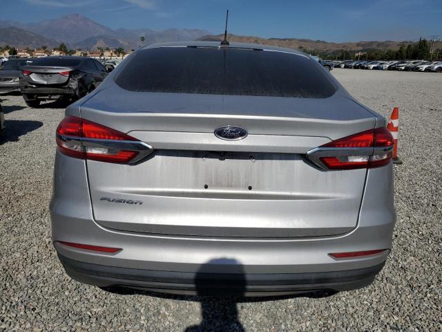 3FA6P0G76KR135002 - 2019 FORD FUSION S SILVER photo 6