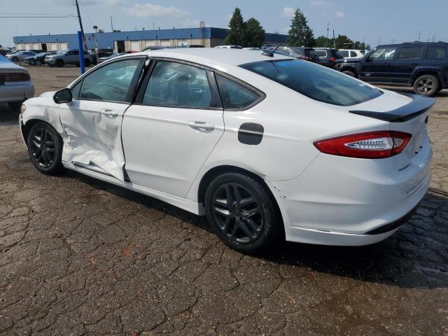 1FA6P0HD8G5105529 - 2016 FORD FUSION SE WHITE photo 2