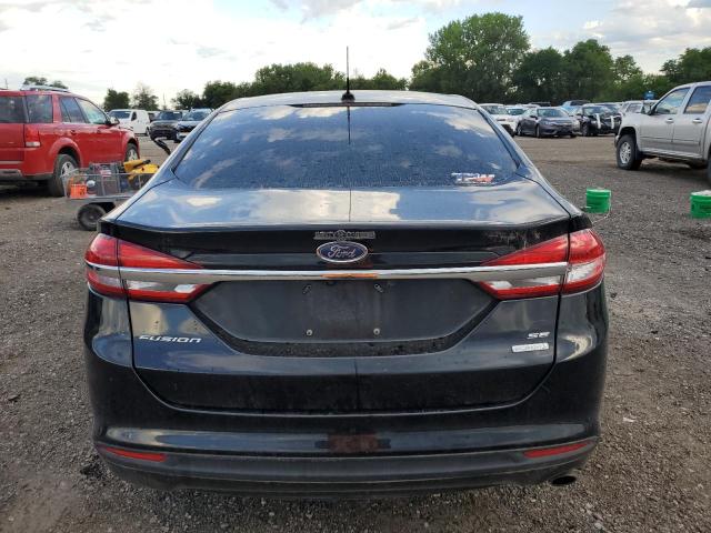 3FA6P0HD1HR253343 - 2017 FORD FUSION SE BLACK photo 6