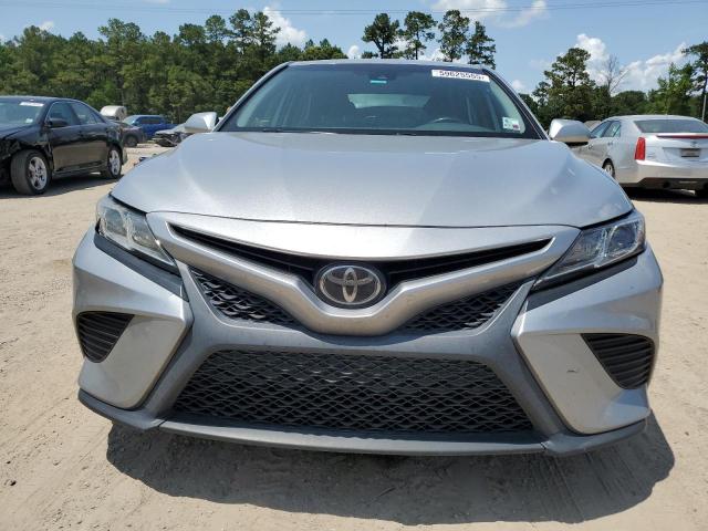 4T1B11HK1KU168450 - 2019 TOYOTA CAMRY L GRAY photo 5