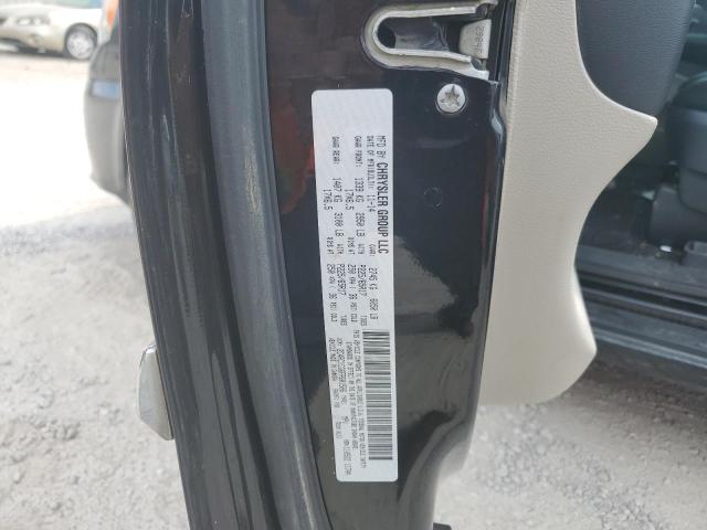 2C4RC1CG6FR601506 - 2015 CHRYSLER TOWN & COU TOURING L BLACK photo 13