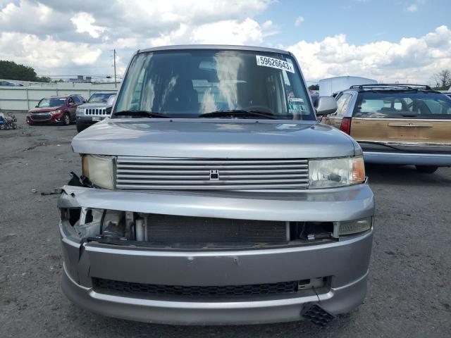 JTLKT324664060890 - 2006 TOYOTA SCION XB GRAY photo 5