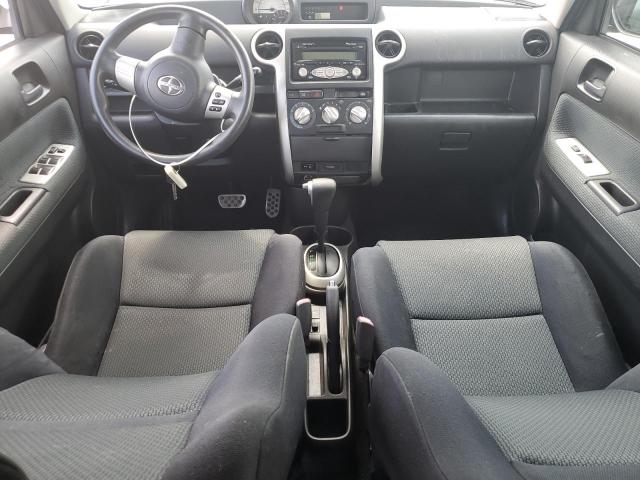 JTLKT324664060890 - 2006 TOYOTA SCION XB GRAY photo 8