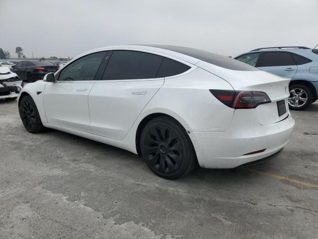 5YJ3E1EA6LF615387 - 2020 TESLA MODEL 3 WHITE photo 2