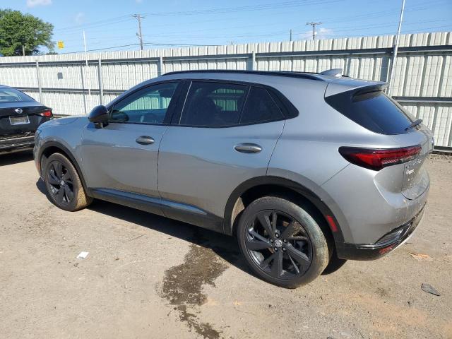 LRBFZNR45PD034830 - 2023 BUICK ENVISION ESSENCE Gümüş foto 2