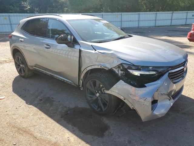 LRBFZNR45PD034830 - 2023 BUICK ENVISION ESSENCE Gümüş foto 4