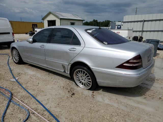 WDBNG70J22A310536 - 2002 MERCEDES-BENZ S 430 SILVER photo 2