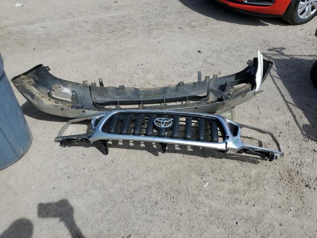 5TEGN92N44Z394203 - 2004 TOYOTA TACOMA DOUBLE CAB PRERUNNER SILVER photo 12