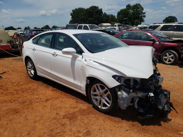 3FA6P0H76ER343058 - 2014 FORD FUSION SE WHITE photo 4