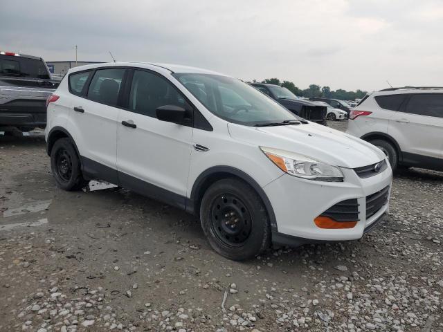 1FMCU0F71GUA60891 - 2016 FORD ESCAPE S Weiß Foto 4
