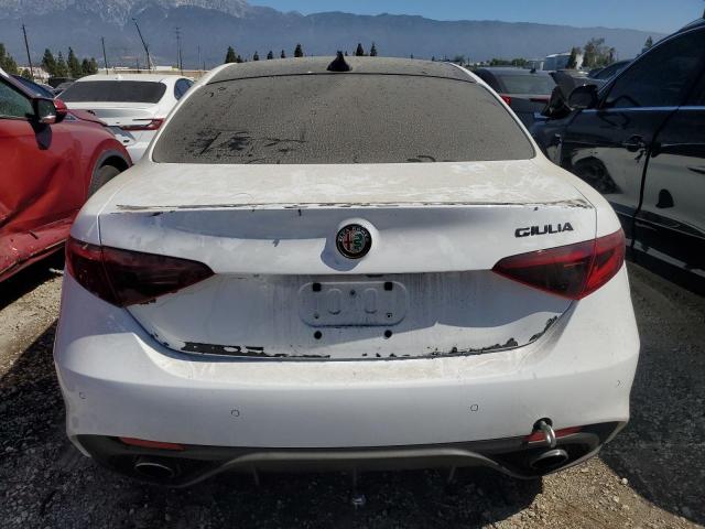 ZARFAEEN5H7552191 - 2017 ALFA ROMEO GIULIA TI Q4 WHITE photo 6