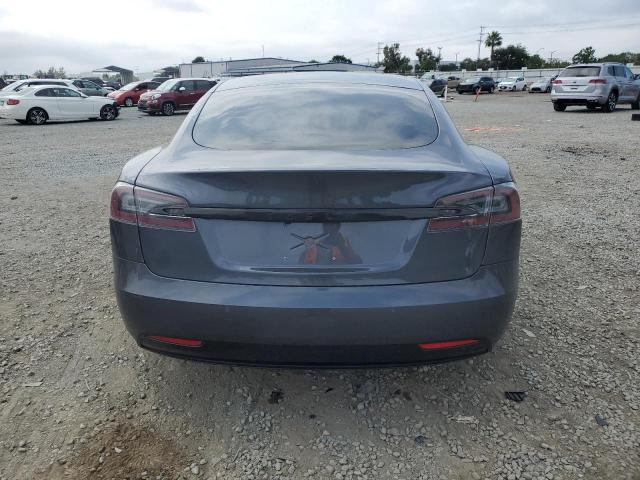 5YJSA1E21JF295554 - 2018 TESLA MODEL S GRAY photo 6