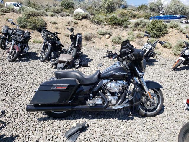 2010 HARLEY-DAVIDSON FLHX, 