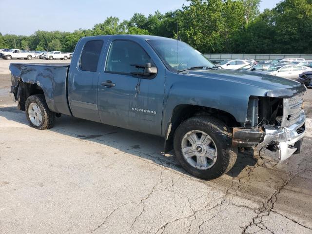 1GCRKSE79DZ336444 - 2013 CHEVROLET SILVERADO K1500 LT BLUE photo 4