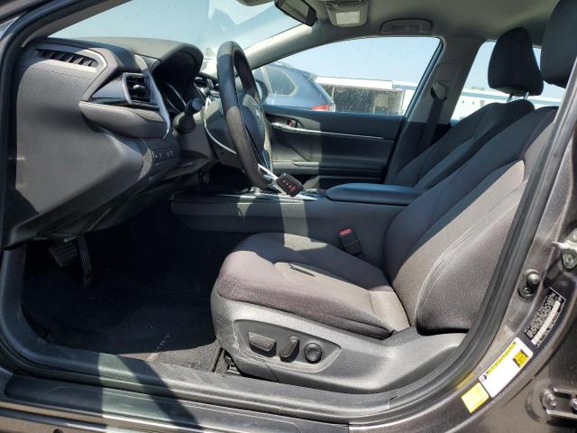 4T1C31AK1LU526897 - 2020 TOYOTA CAMRY LE 灰色 照片 7