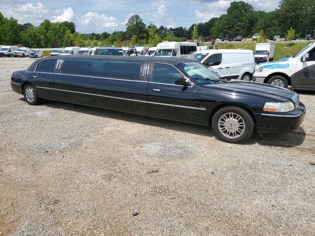1L1FM81W54Y674245 - 2004 LINCOLN TOWN CAR EXECUTIVE Schwarz Foto 4