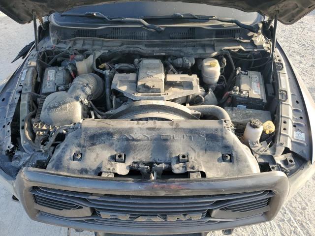 3C63RRHL2JG164179 - 2018 RAM 3500 SLT GRAY photo 11