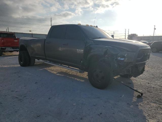 3C63RRHL2JG164179 - 2018 RAM 3500 SLT GRAY photo 4