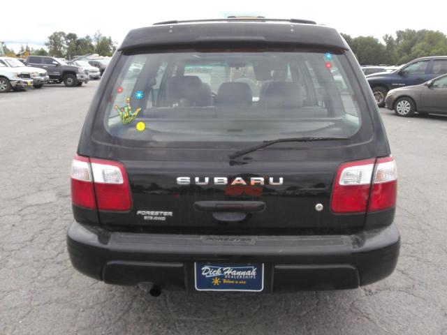 JF1SF65632H722709 - 2002 SUBARU FORESTER S BLACK photo 6