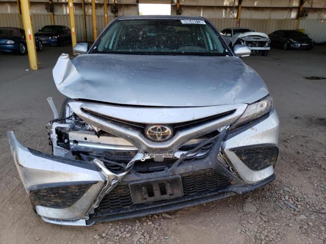 4T1G11AK6PU738272 - 2023 TOYOTA CAMRY SE NIGHT SHADE BLUE photo 5