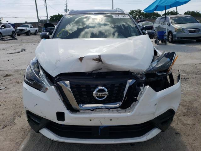 3N1CP5DV4LL569861 - 2020 NISSAN KICKS SR WHITE photo 5