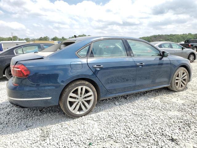 1VWLA7A33KC012332 - 2019 VOLKSWAGEN PASSAT WOLFSBURG BLUE photo 3