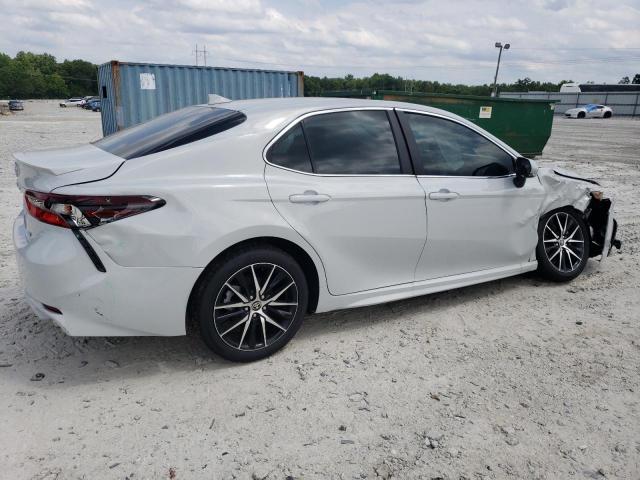 4T1G11AK3RU256331 - 2024 TOYOTA CAMRY SE NIGHT SHADE WHITE photo 3