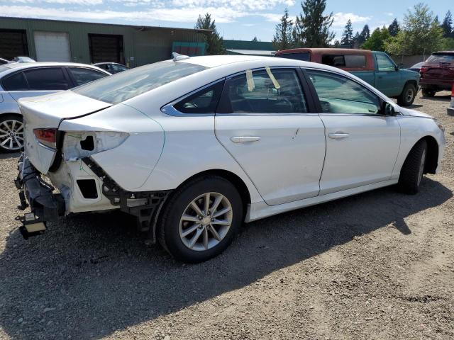 5NPE24AF6JH688102 - 2018 HYUNDAI SONATA SE WHITE photo 3