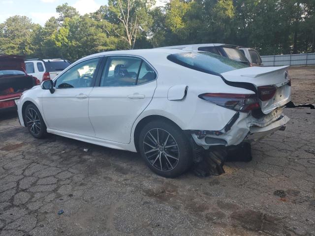 4T1G11AKXPU754068 - 2023 TOYOTA CAMRY SE NIGHT SHADE WHITE photo 2
