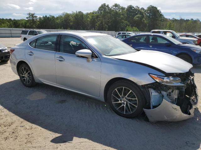 58ABK1GG5JU092264 - 2018 LEXUS ES 350 SILVER photo 4