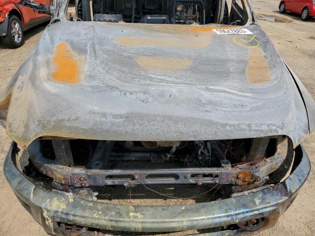 3C6TR5DT5DG615396 - 2013 RAM 2500 SLT შავი ფოტო 11