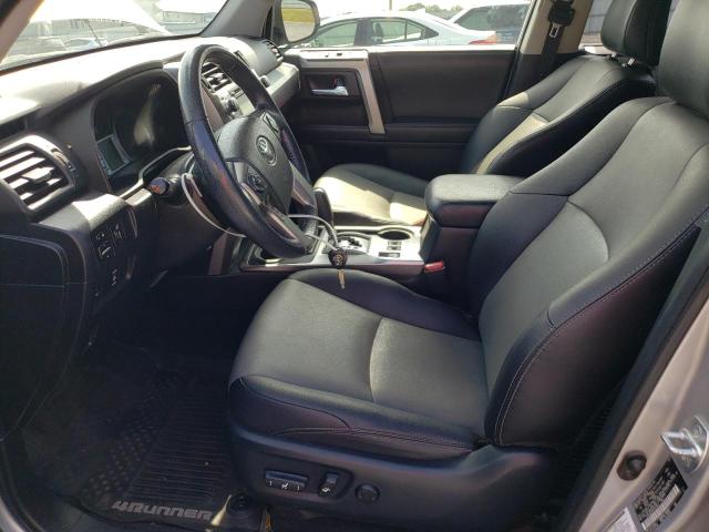 JTEBU5JR3J5531863 - 2018 TOYOTA 4RUNNER SR5/SR5 PREMIUM 银色 照片 7