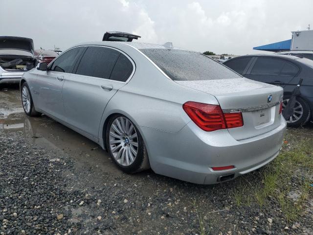 WBAKB83589CY61010 - 2009 BMW 750 LI SILVER photo 2