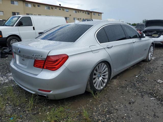 WBAKB83589CY61010 - 2009 BMW 750 LI SILVER photo 3