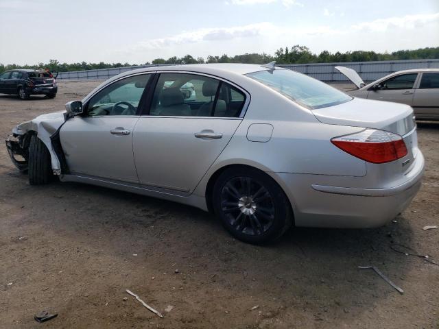 KMHGC4DF2BU113046 - 2011 HYUNDAI GENESIS 4.6L SILVER photo 2